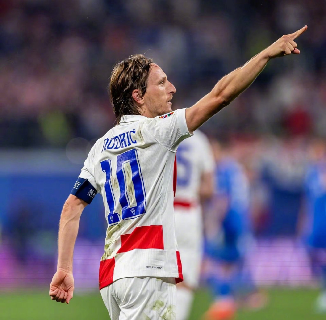 解析“炸弹牛”：这种逆天牌型在实战中出现的频率统计。（“炸弹牛”详解：实战中这一强力牌型的出现率统计）