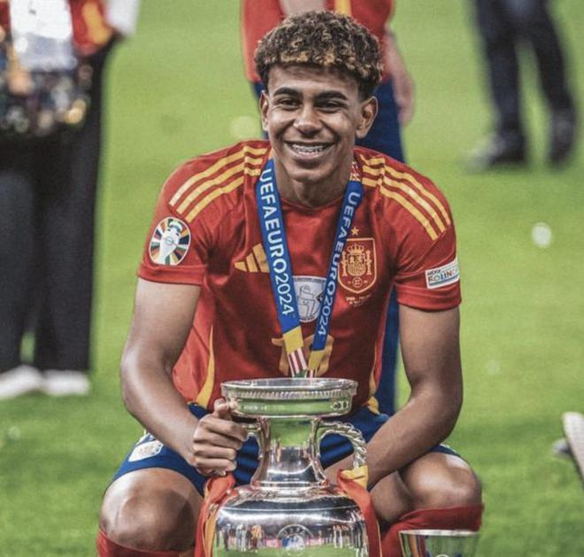 传射建功！格纳布里全场数据：4射2正，送出2次关键传球